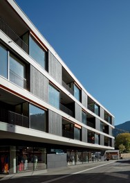 Housing and Business Location Am Garnmarkt - south facade