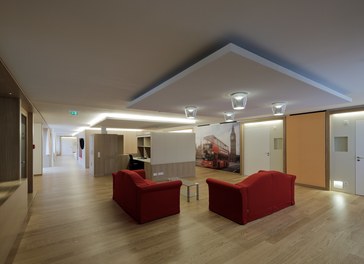 Social Center Klosterreben - lounge