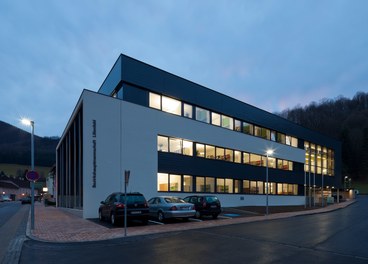 Bezirkshauptmannschaft Lilienfeld - general view at night