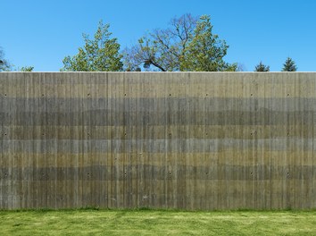 Agricultural Building Zentralfriedhof - detail of wall