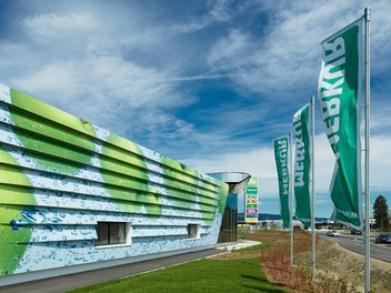 Shopping Center Neukauf Villach - detail of facade