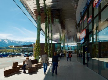 Shopping Center Neukauf Villach - outdoor mall