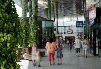 Shopping Center Neukauf Villach - outdoor mall