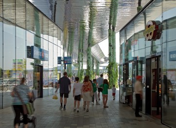 Shopping Center Neukauf Villach - outdoor mall