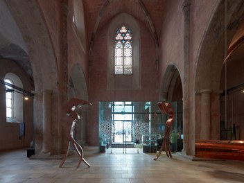 Dominikanerkirche - entrance with exhibition Manfred Wakolbinger