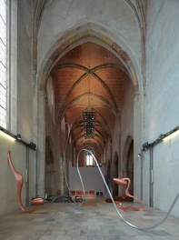 Dominikanerkirche - main space with exhibition Manfred Wakolbinger