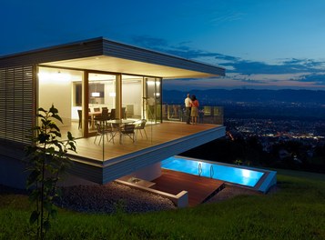 Residence S-F - night shot