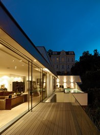 Residence H - night shot