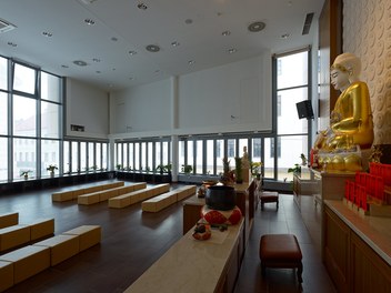 Fo Guang Shan Monastery - ceremonial hall