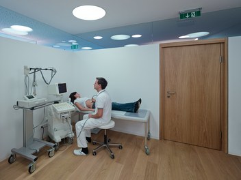Doctor's Office Imst - diagnostic room