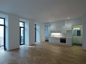 Conversion Heumühlgasse - living-dining room