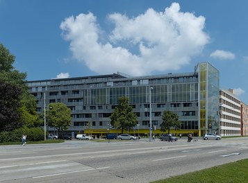 Housing Complex Raxstrasse - view from southwest