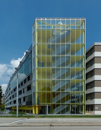 Housing Complex Raxstrasse - south facade