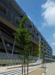 Housing Complex Raxstrasse - east facade