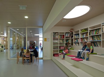 Kindergarten Ybbsitz - library