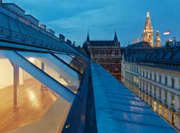 Attic Conversion Stadiongasse - nightshot