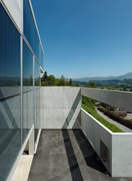 Duplex House Schellenberg - courtyard