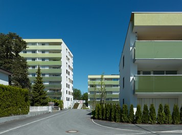 Housing Estate Rheinstrasse West - approach