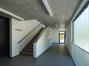 Housing Estate Wagramerstrasse - staircase