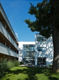 Housing Estate Breitenfurterstrasse - staircase