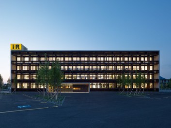 Headquarter Schertler-Alge - night shot