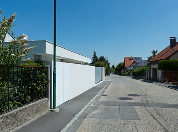 Residence L - view from street