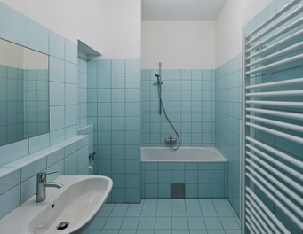 Residential House Diehlgasse - bathroom