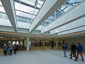 Bundesschulzentrum Ried - atrium