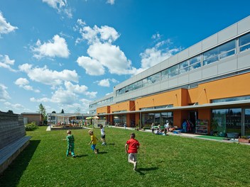 Bundesschulzentrum Ried - kindergarten