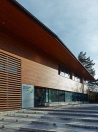 Community Center Eichgraben - detail of facade