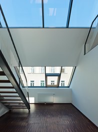 Attic Neubaugasse - interior