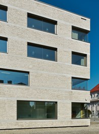 Landesklinikum Mödling - detail of facade