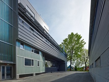Collini Production Hall - courtyard