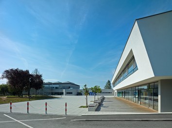 Neue Mittelschule Markt Allhau - view from southeast