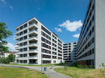 Housing Complex Eurogate - courtyard