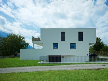 Housing Estate Tosters - east facade