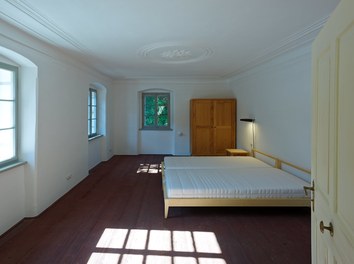 Schwarzes Haus - bedroom