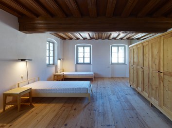 Schwarzes Haus - bedroom