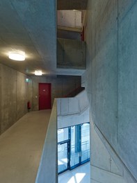 Housing Complex Sonnwendviertel - entrance hall