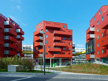 Housing Complex Sonnwendviertel - view from south