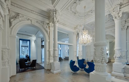 Motel One Staatsoper - lobby