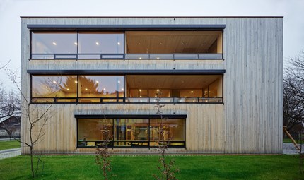 Kindergarten Hatlerdorf - east facade