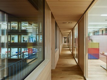 Omicron Campus - corridor