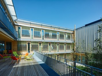 Omicron Campus - courtyard with shutters