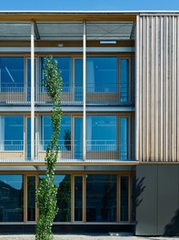Omicron Campus - detail of facade