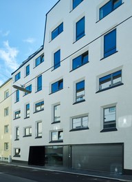 Housing Complex Friedrich-Kaiser-Gasse - view from street