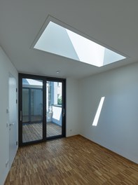 Housing Complex Friedrich-Kaiser-Gasse - room with skylight