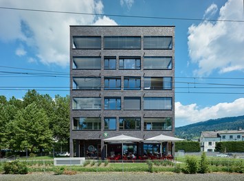 Marina Lochau - view from train station