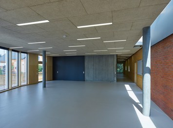 Volksschule Murfeld - main hall