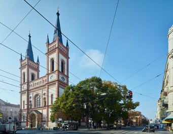 Church Altlerchenfeld | Conversion - general view